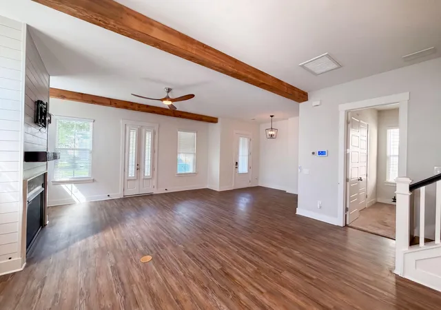 Photo 3 of Single family home for sale at 2021 Codorus Ln, Hanahan, SC 29410 | MLS# 26024335 | Listing updated on 2026-09-17