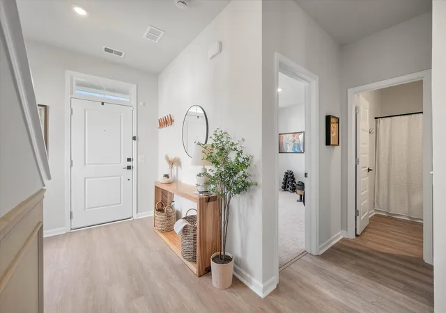 Photo 3 of Townhouse for sale at 135 Pine Gate Dr, Summerville, SC 29483 | MLS# 26022076 | Listing updated on 2026-09-23