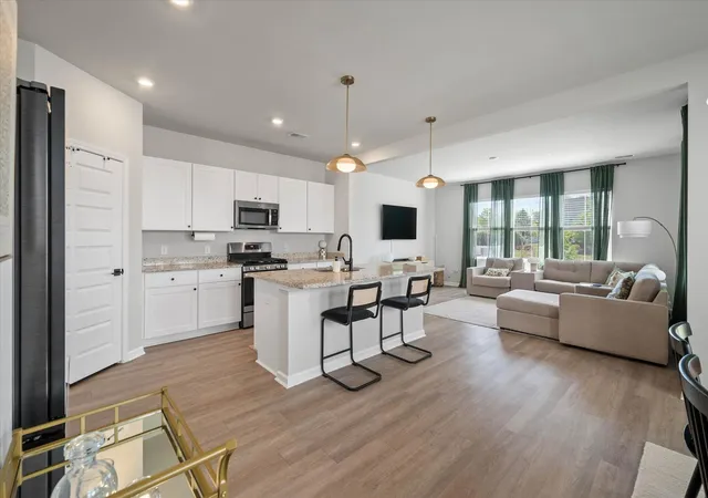 Photo 4 of Townhouse for sale at 135 Pine Gate Dr, Summerville, SC 29483 | MLS# 26022076 | Listing updated on 2026-09-23