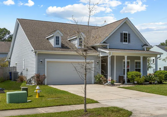Photo 1 of Single family home for sale at 1607 Shady Pine Rd, Charleston, SC 29414 | MLS# 26008759 | Listing updated on 2026-05-08