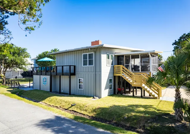 Homes for sale in Pawleys Island, SC | 415 Sundial Dr, Pawleys Island, SC 29585 | MLS# 25022806