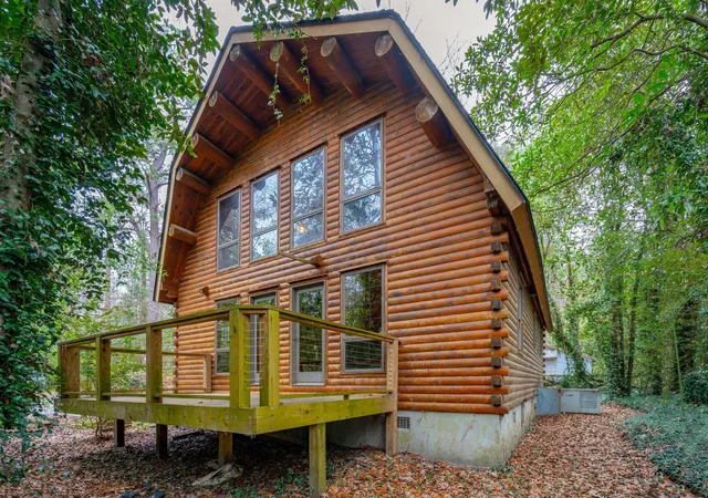 1st image of 415 W Carolina Ave, Summerville, SC 29483 | MLS# 26017602