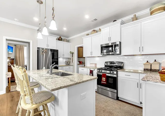 Photo 3 of Single family home for sale at 562 Dunswell Dr, Summerville, SC 29486 | MLS# 26011331 | Listing updated on 2026-08-19