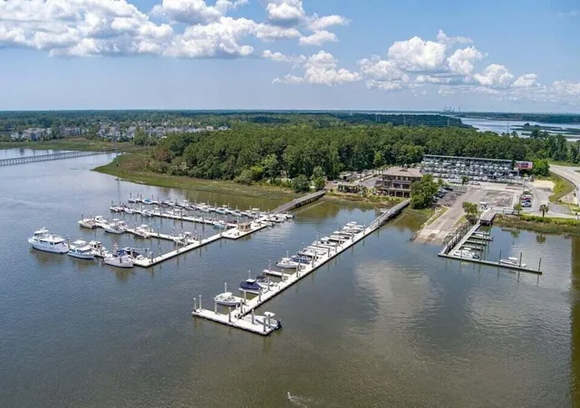 Photo 4 of Townhouse for sale at 2065 Kings Gate Ln, Mount Pleasant, SC 29466 | MLS# 26021447 | Listing updated on 2026-09-08
