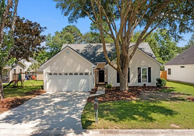 Homes for sale in Mount Pleasant, SC | 3286 Heathland Wy, Mount Pleasant, SC 29466 | MLS# 26018972