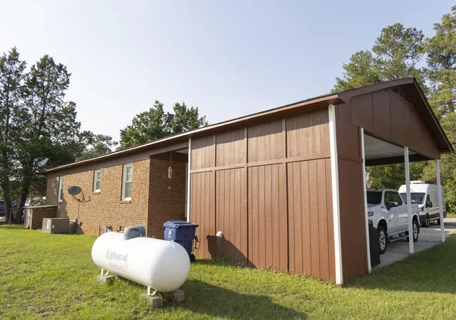 Photo 3 of Single family home for sale at 255 Marlboro Rd, Bennettsville, SC 29512 | MLS# 26021319 | Listing updated on 2026-08-17