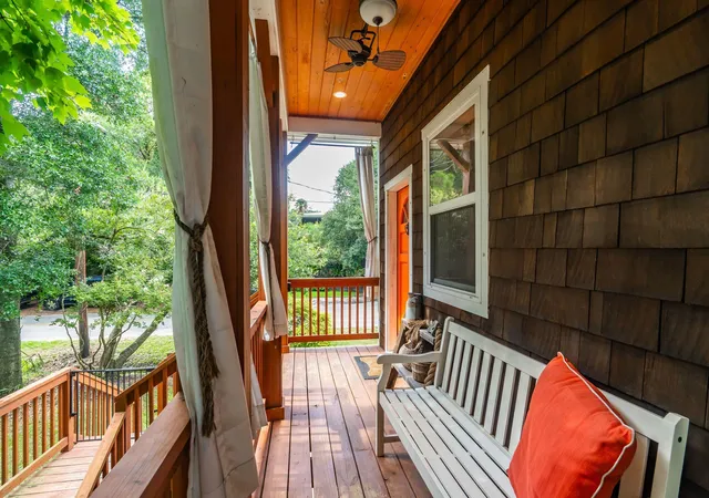 Photo 4 of Single family home for sale at 213 E Cooper Ave, Folly Beach, SC 29439 | MLS# 26023693 | Listing updated on 2026-09-03