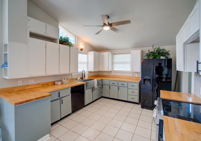 3rd image of 243 Lazy Acres Loop, Summerville, SC 29483 | MLS# 26018709