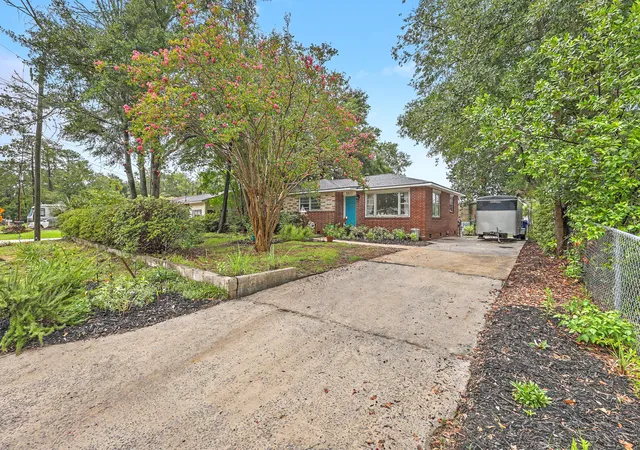 1st image of 5517 Gale St, North Charleston, SC 29406 | MLS# 26022978