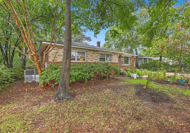 Photo 4 of Single family home for sale at 5517 Gale St, North Charleston, SC 29406 | MLS# 26022978 | Listing updated on 2026-10-05