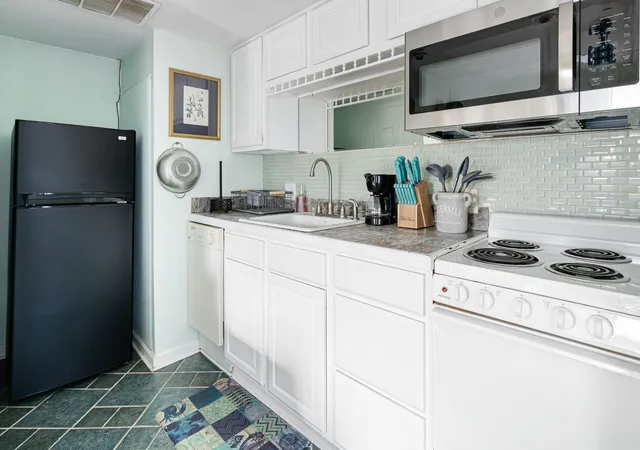 Photo 4 of Townhouse for sale at 54 Wentworth St #9, Charleston, SC 29401 | MLS# 26018503 | Listing updated on 2026-07-28