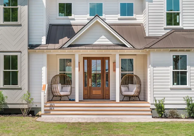 Photo 4 of Single family home for sale at 312 4th Avenue, Mount Pleasant, SC 29464 | MLS# 26023599 | Listing updated on 2026-09-08