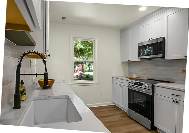 5th image of 210 Laurel Ave, Goose Creek, SC 29445 | MLS# 26020873