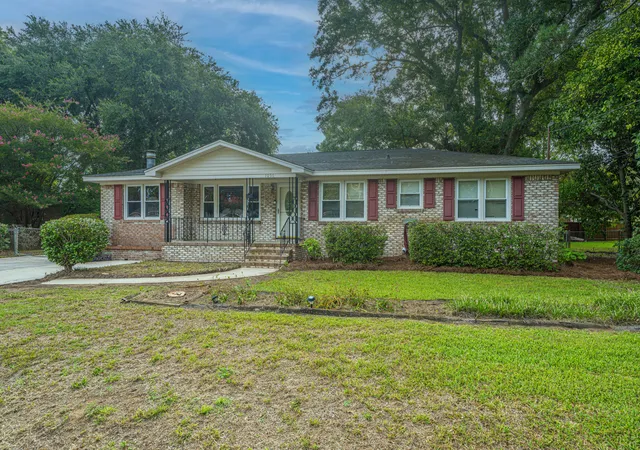 1st image of 1056 Woodside Dr, Charleston, SC 29412 | MLS# 26023997