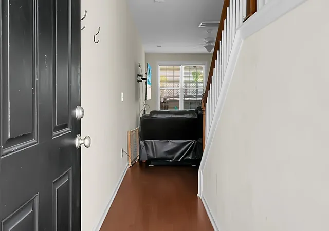 Photo 4 of Single family home for sale at 8921 Skipping Rock Ln, Summerville, SC 29485 | MLS# 25015369 | Listing updated on 2026-08-04
