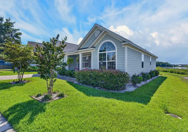 Photo 3 of Single family home for sale at 239 Red Leaf Blvd, Moncks Corner, SC 29461 | MLS# 26022814 | Listing updated on 2026-08-27