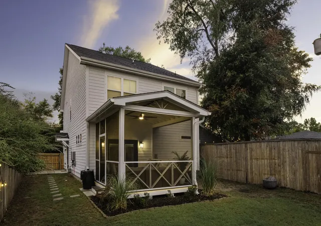 Homes for sale in North Charleston, SC | 4984 Jenkins Ave, North Charleston, SC 29405 | MLS# 26017398