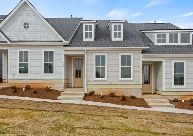 Photo 4 of Townhouse for sale at 232 Lake Greenwood Blvd, Greenwood, SC 29649 | MLS# 26018690 | Listing updated on 2026-08-04