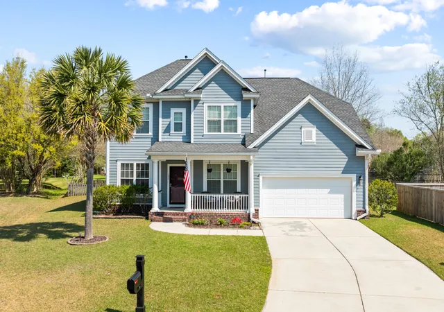 Homes for sale in Summerville, SC | 102 Plank Ct, Summerville, SC 29485 | MLS# 26008156