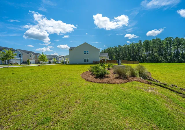 Photo 3 of Single family home for sale at 267 Woodland Oak Way, Summerville, SC 29485 | MLS# 26022864 | Listing updated on 2026-10-23