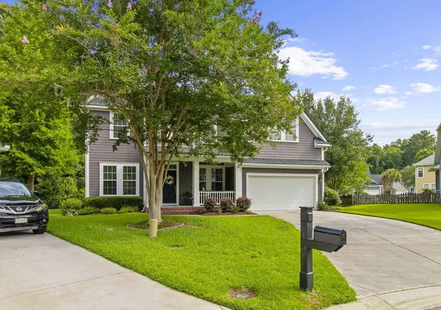 Homes for sale in Summerville, SC | 104 Plank Ct, Summerville, SC 29485 | MLS# 26015316