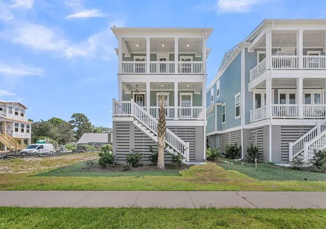 Photo 1 of Single family home for sale at 722 Minton Rd, Charleston, SC 29412 | MLS# 26021706 | Listing updated on 2026-08-04