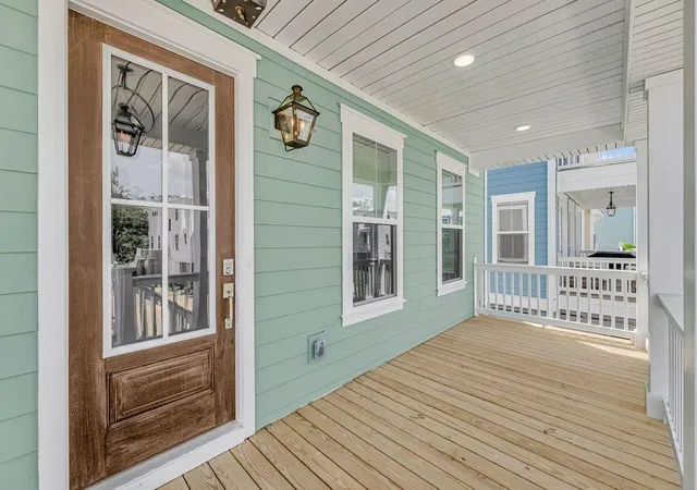 Photo 3 of Single family home for sale at 722 Minton Rd, Charleston, SC 29412 | MLS# 26021706 | Listing updated on 2026-08-04