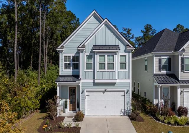 Single family home for sale at 606 White Cap Ct, Charleston, SC 29492 | MLS# 26029288
