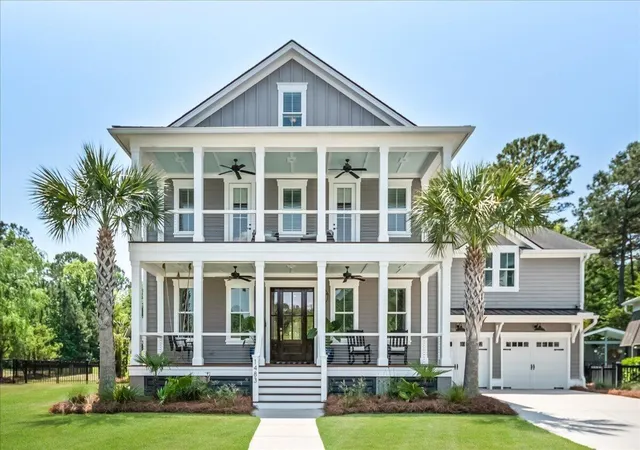 Photo 3 of Single family home for sale at 1483 Edgemoor Ave, Mount Pleasant, SC 29466 | MLS# 26015793 | Listing updated on 2026-08-04
