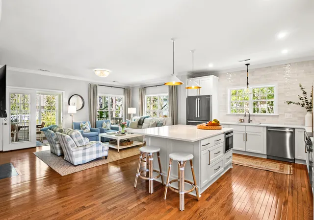 Photo 4 of Single family home for sale at 5691 Captain Kidd Rd, Hollywood, SC 29449 | MLS# 26010035 | Listing updated on 2026-08-25