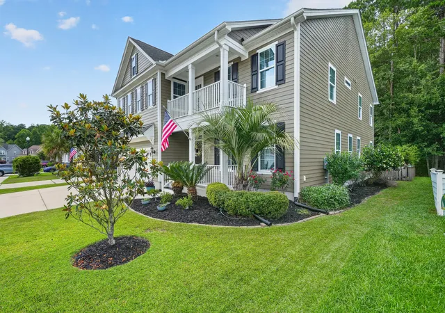 Homes for sale in Summerville, SC | 168 Daniels Ridge Dr, Summerville, SC 29485 | MLS# 26015667