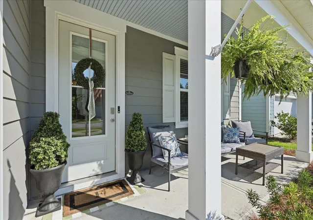 Photo 2 of Single family home for sale at 160 Cherry Grv Dr, Summerville, SC 29483 | MLS# 26022176 | Listing updated on 2026-09-04