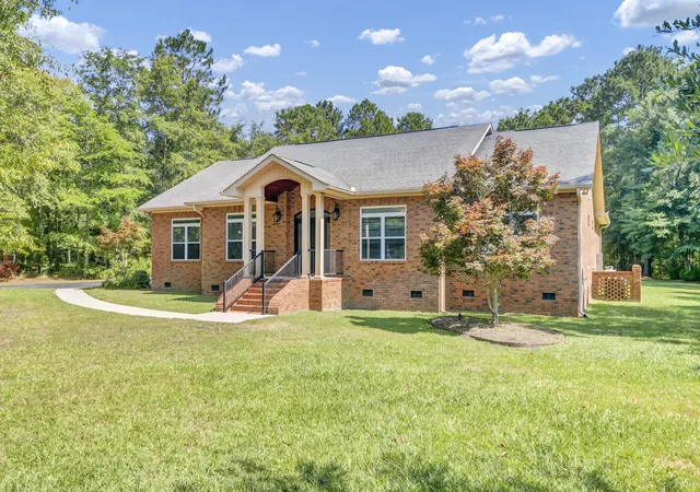 Homes for sale in Moncks Corner, SC | 1092 Millies Way Dr, Moncks Corner, SC 29461 | MLS# 26019756