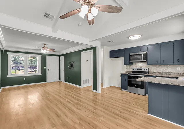 Photo 2 of Single family home for sale at 111 Duncan Ct, Summerville, SC 29486 | MLS# 26018469 | Listing updated on 2026-08-24
