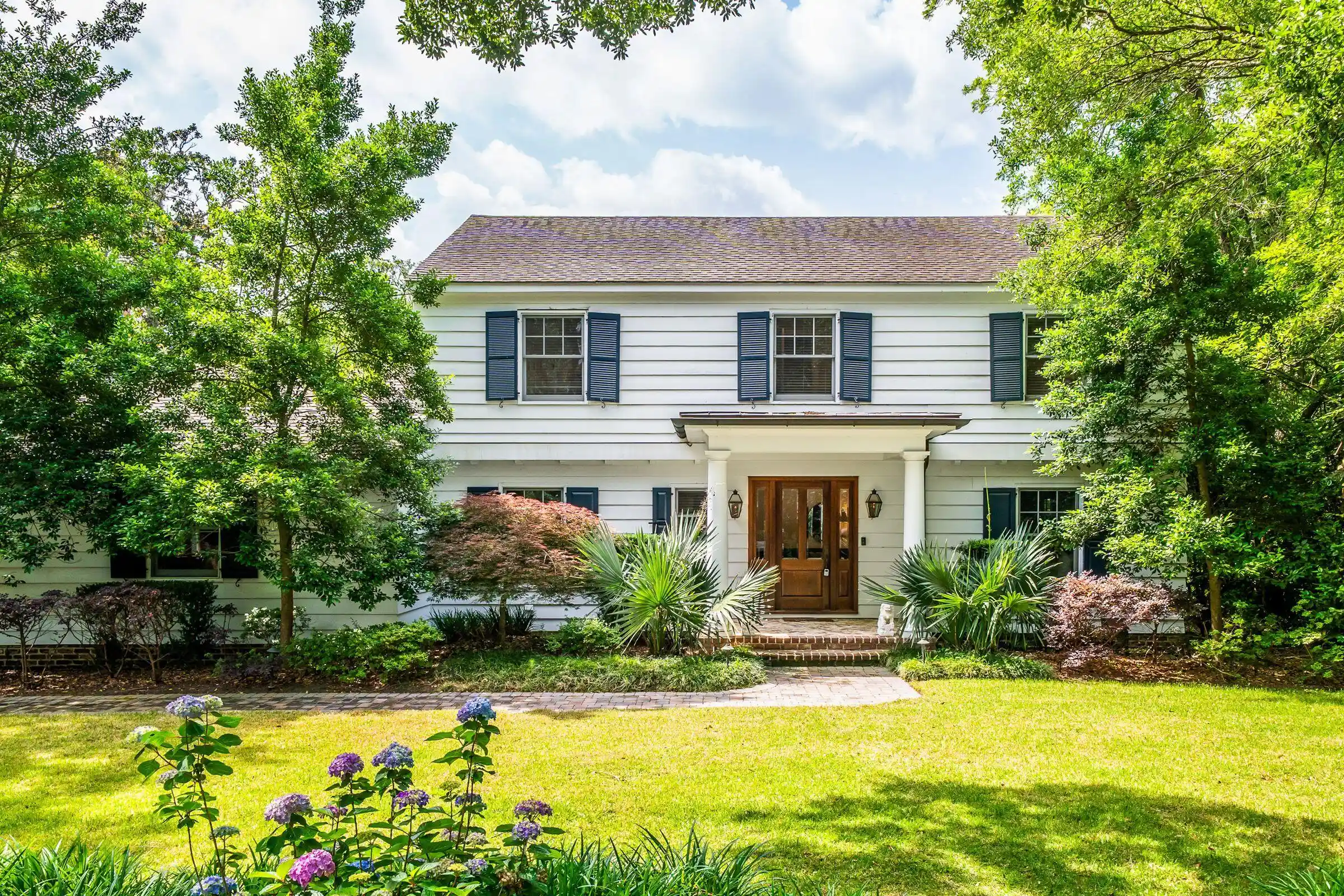 Photo 1 of Single family home for sale at 7 Guerard Rd, Charleston, SC 29407 | MLS# 26028350 | Listing updated on 2026-10-22