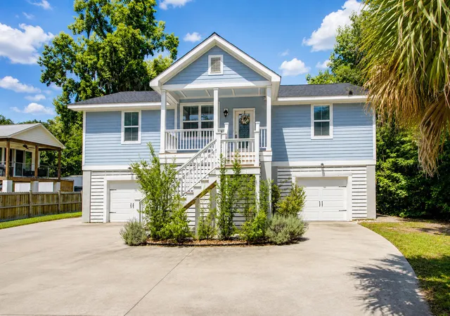 Photo 1 of Single family home for sale at 710 Riverland Dr, Charleston, SC 29412 | MLS# 26018871 | Listing updated on 2026-08-19