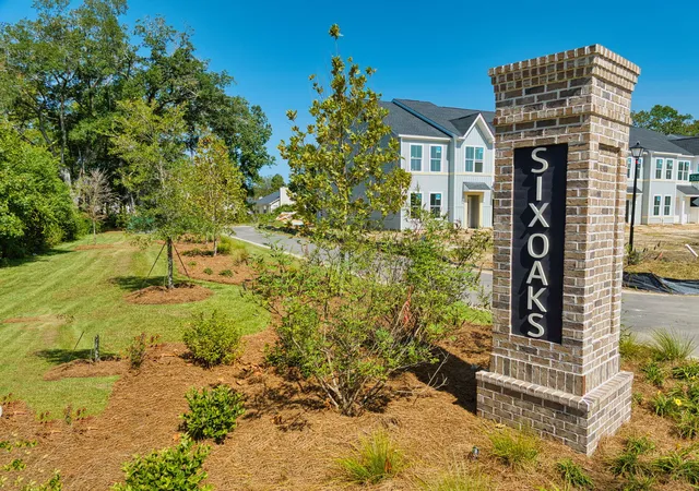 Photo 3 of Sale Pending at 122 Clarabelle Ln, Summerville, SC 29483 | MLS# 26010909 | Listing updated on 2026-04-16
