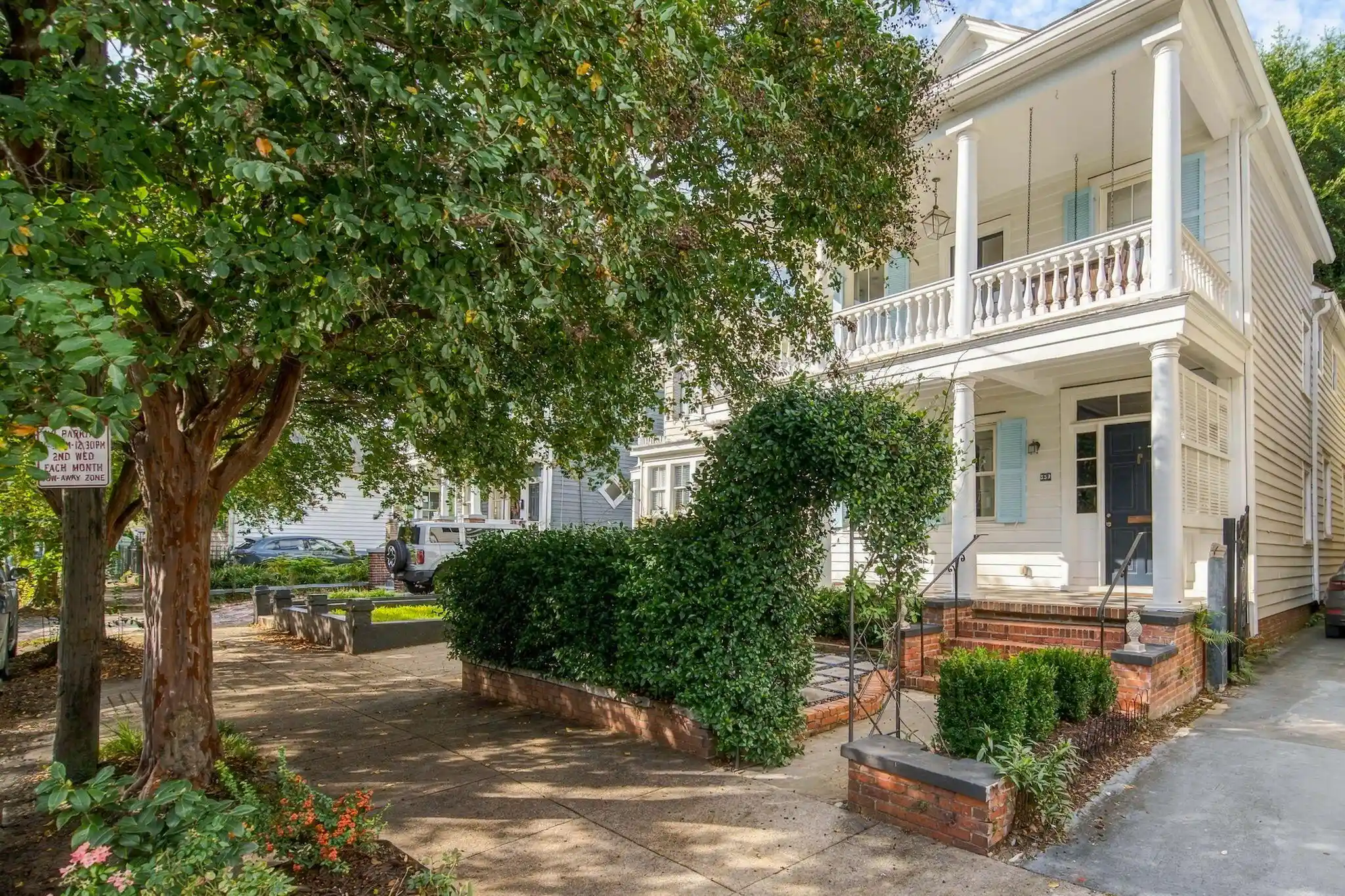 Photo 1 of Single family home for sale at 559 Rutledge Ave, Charleston, SC 29403 | MLS# 26028224 | Listing updated on 2026-10-22