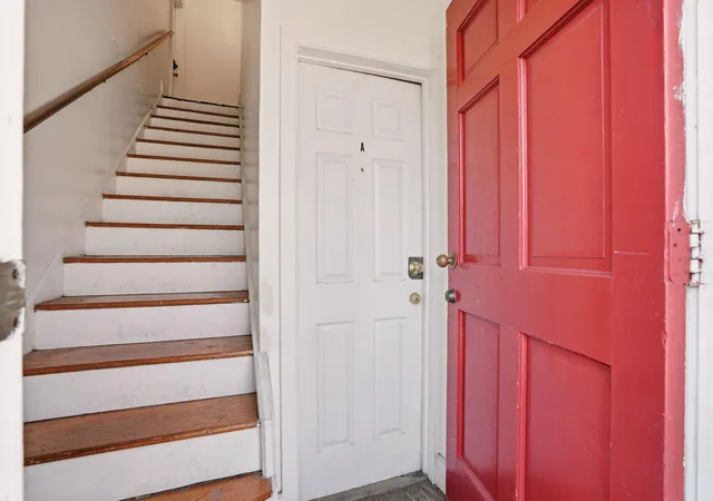 Homes for sale in Charleston, SC | 163 Coming St, Charleston, SC 29403 | MLS# 26005740