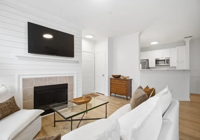 Photo 4 of Townhouse for sale at 45 Sycamore Ave #1323, Charleston, SC 29407 | MLS# 26024605 | Listing updated on 2026-08-31