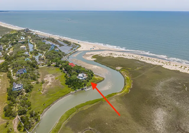 Homes for sale in Edisto Island, SC | 1 Inlet Point Rd, Edisto Island, SC 29438 | MLS# 26018822