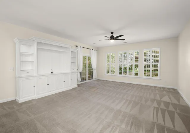 Photo 3 of Townhouse for sale at 165 Golfview Ln, Summerville, SC 29485 | MLS# 26011912 | Listing updated on 2026-09-17