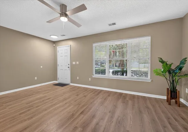 Photo 4 of Townhouse for sale at 7941 Shadow Oak Dr, Charleston, SC 29406 | MLS# 26023265 | Listing updated on 2026-09-18