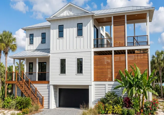 Photo 3 of Single family home for sale at 2700 Cameron Blvd, Isle Of Palms, SC 29451 | MLS# 26018993 | Listing updated on 2026-08-11