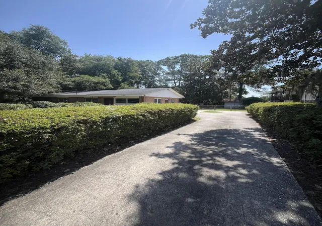Photo 3 of Single family home for sale at 4349 Gwinnett St, North Charleston, SC 29418 | MLS# 26024101 | Listing updated on 2026-09-02