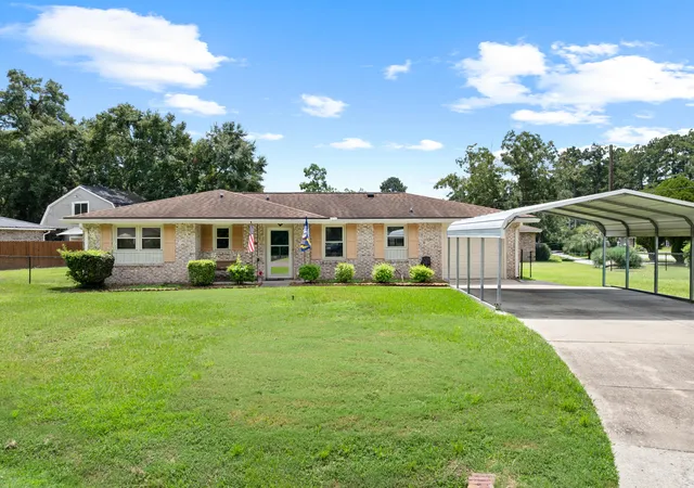 Photo 1 of Single family home for sale at 4935 Foxwood Dr, North Charleston, SC 29418 | MLS# 26024217 | Listing updated on 2026-08-26