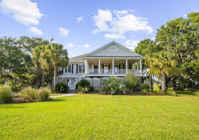 Photo 3 of Single family home for sale at 2411 Kemway Rd, Johns Island, SC 29455 | MLS# 26017940 | Listing updated on 2026-08-17