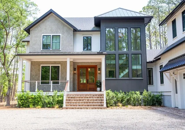Photo 1 of Single family home for sale at 496 Commonwealth Rd, Mount Pleasant, SC 29466 | MLS# 26013194 | Listing updated on 2026-08-12