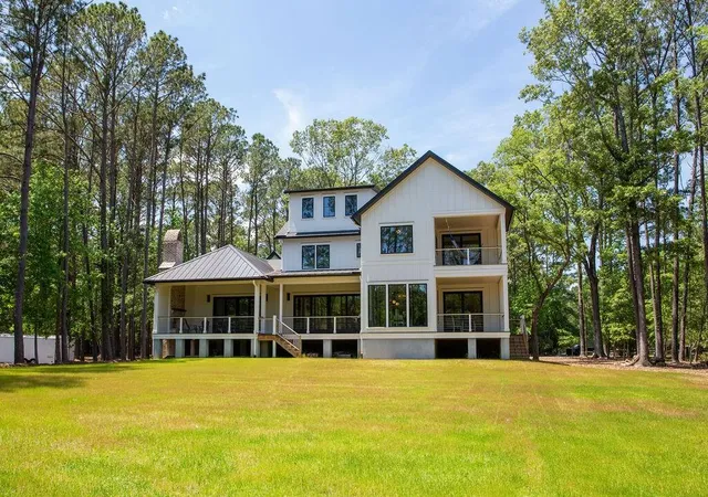 Photo 3 of Single family home for sale at 496 Commonwealth Rd, Mount Pleasant, SC 29466 | MLS# 26013194 | Listing updated on 2026-08-12