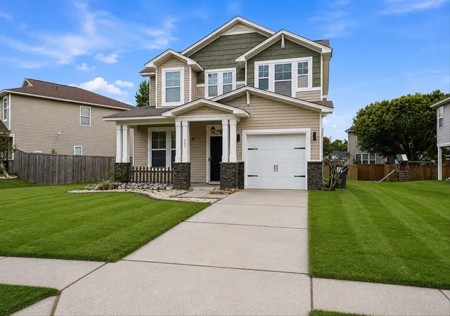 image of 222 Oglethorpe Cir, Moncks Corner, SC 29461 | MLS# 26023374